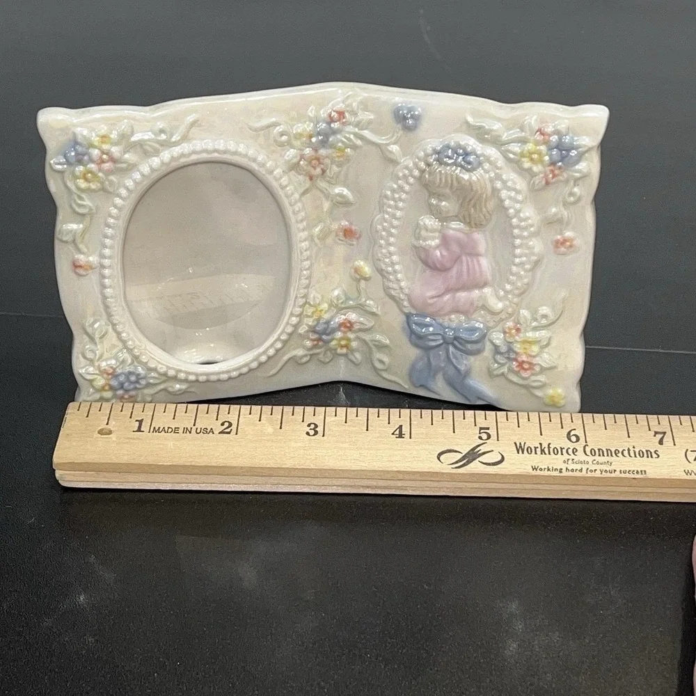 2001 Praying Girl Picture Frame Shabby Chic Cornerstone Creations Cottage Core